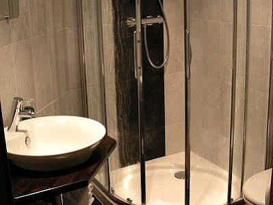 L'auberge Du Chateau Hotel 3*